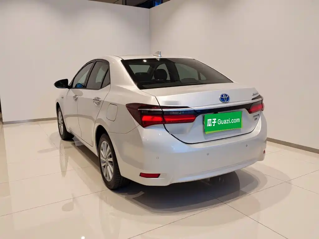 Toyota Corolla — миниатюра 4