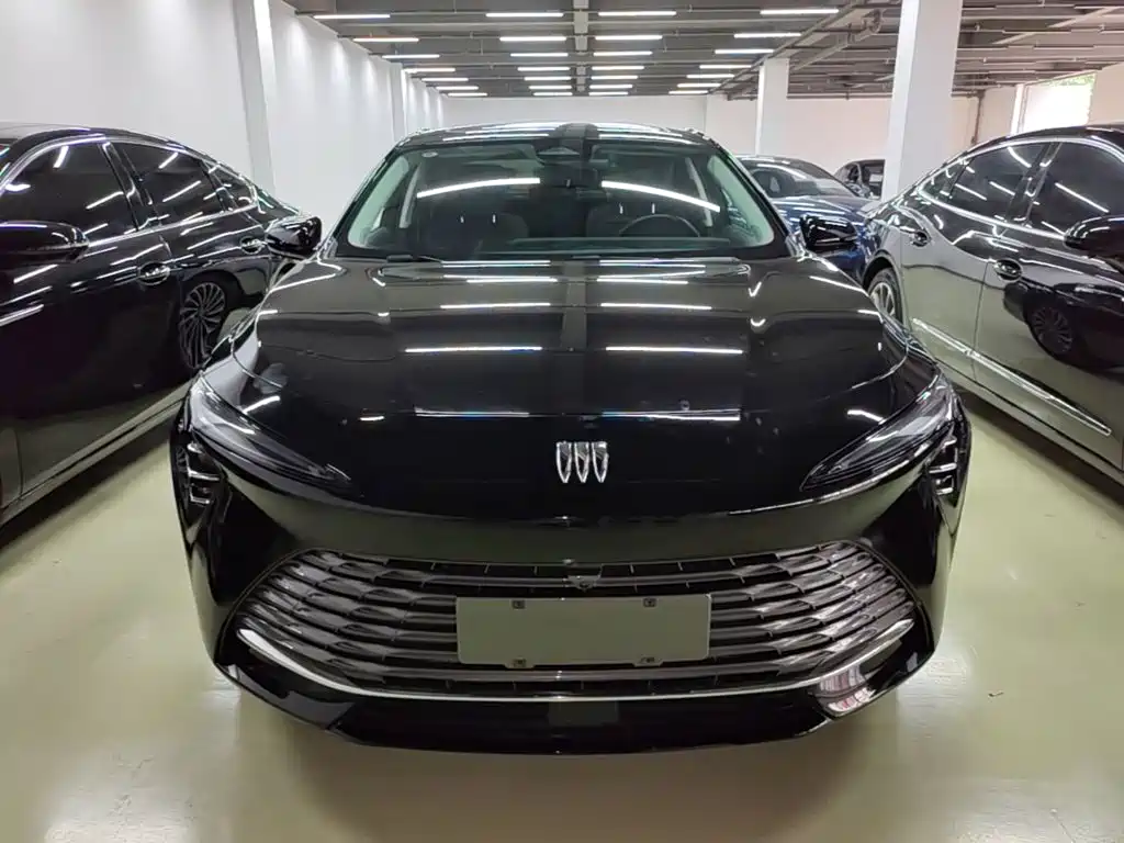 Buick LaCrosse — миниатюра 3