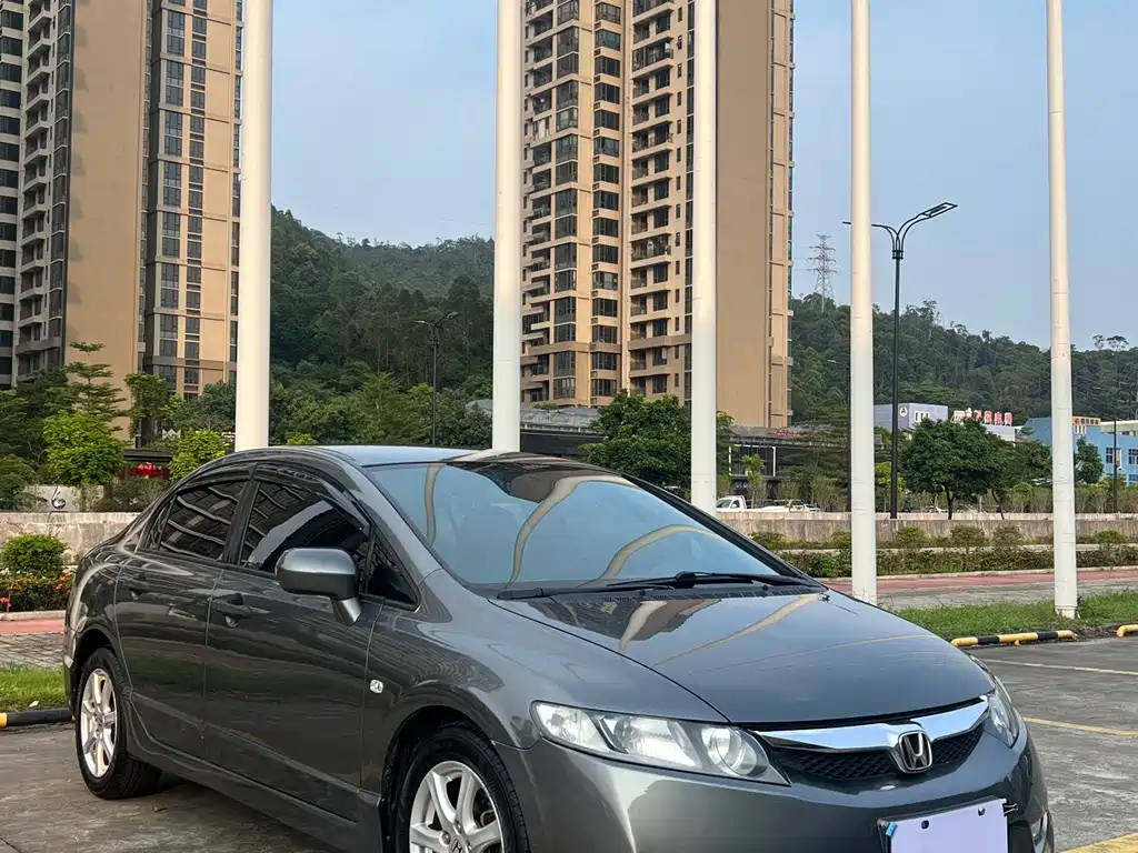 Honda Civic — миниатюра 3