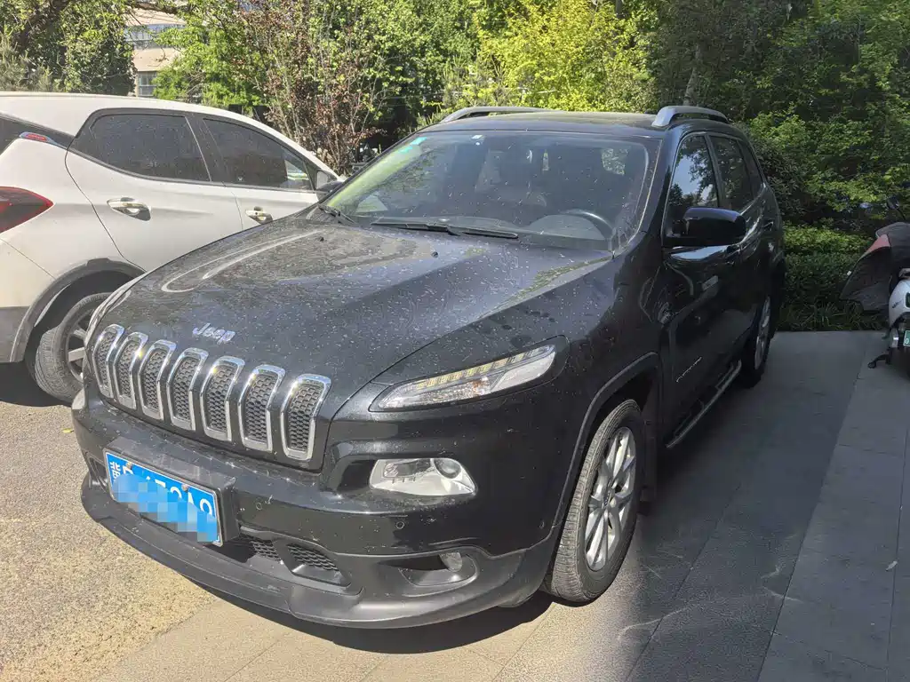 Jeep Cherokee 2016