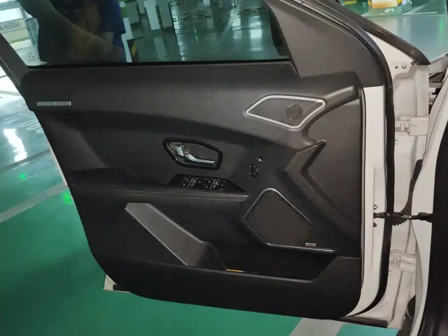 Landwind Landwind X7 — миниатюра 7