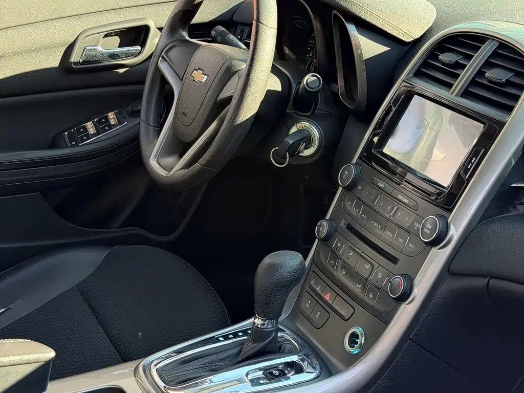 Chevrolet Malibu — миниатюра 11