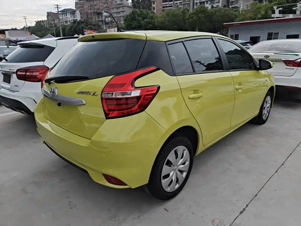 Toyota Yaris L — миниатюра 7