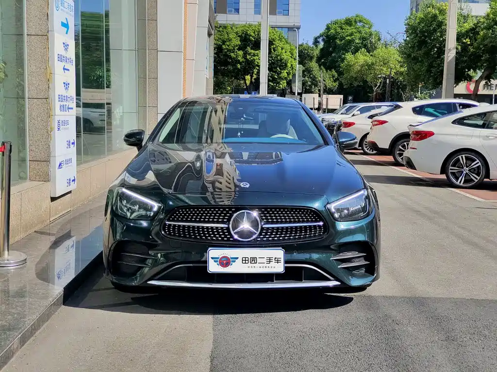 Mercedes-Benz E-Class (Import) — миниатюра 2