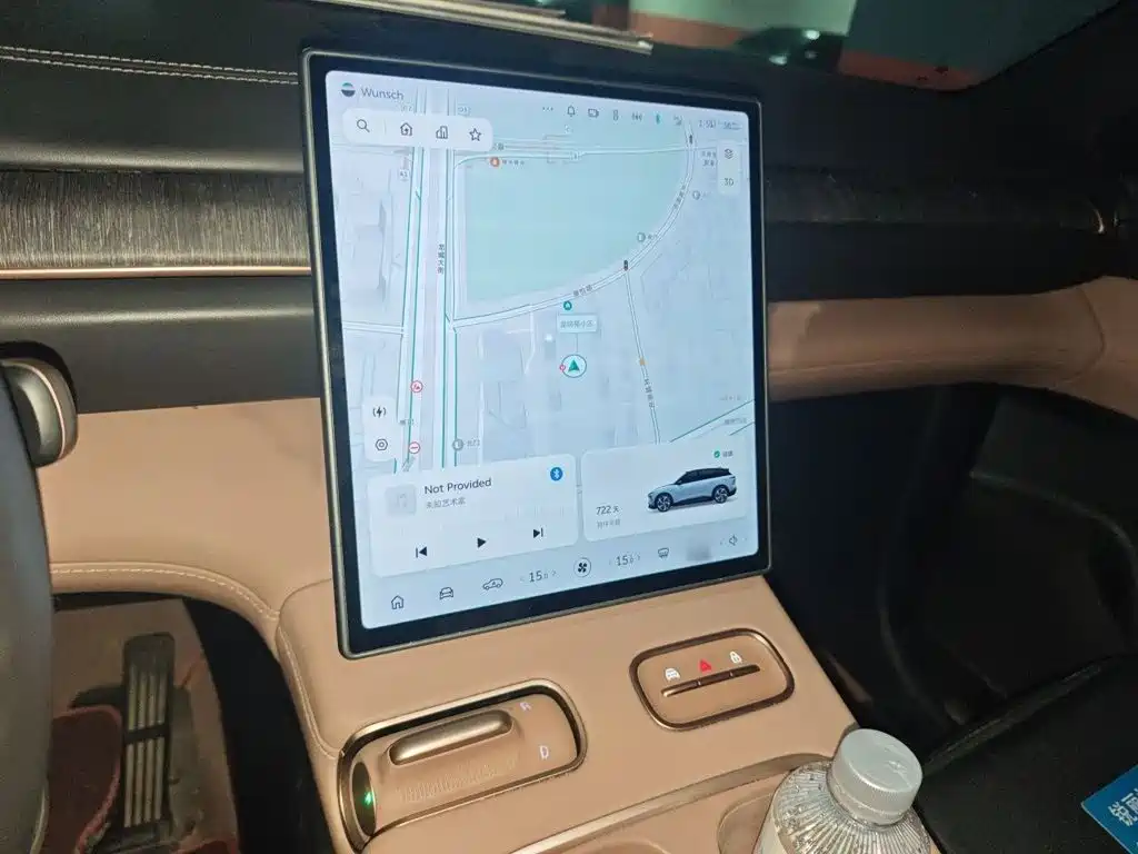 NIO ES6 — миниатюра 6