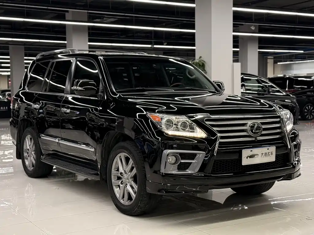 Lexus LX — миниатюра 2