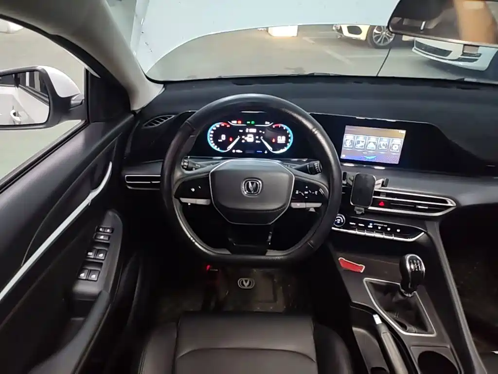 Changan Eado — миниатюра 11