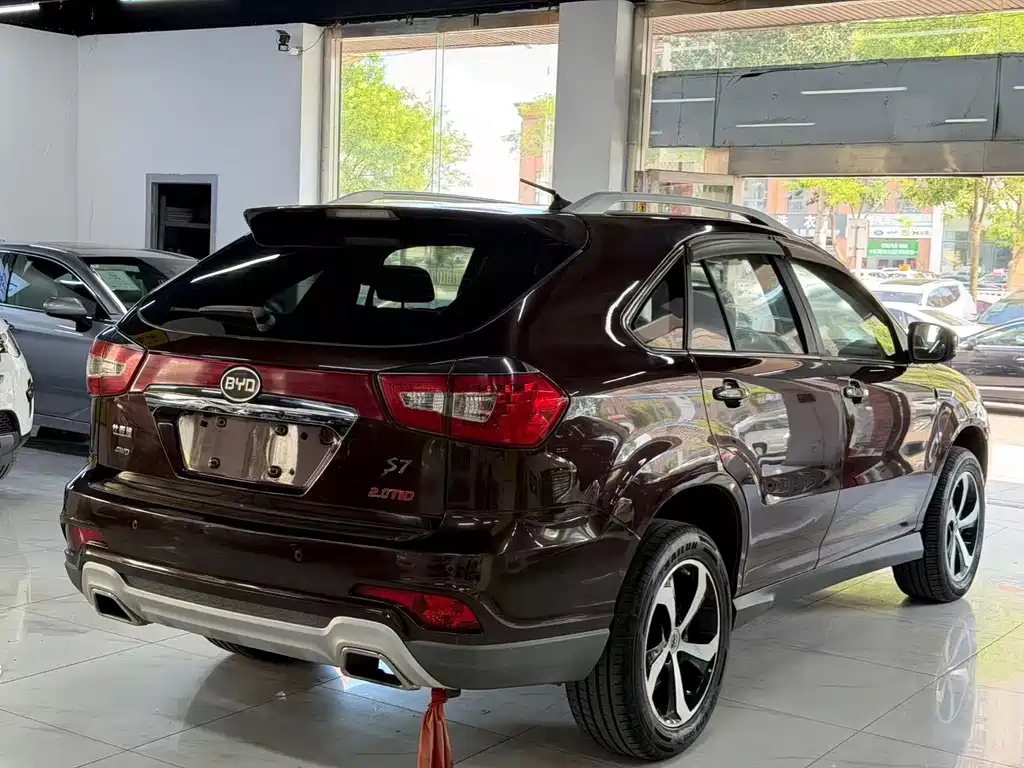 BYD S7 — миниатюра 5