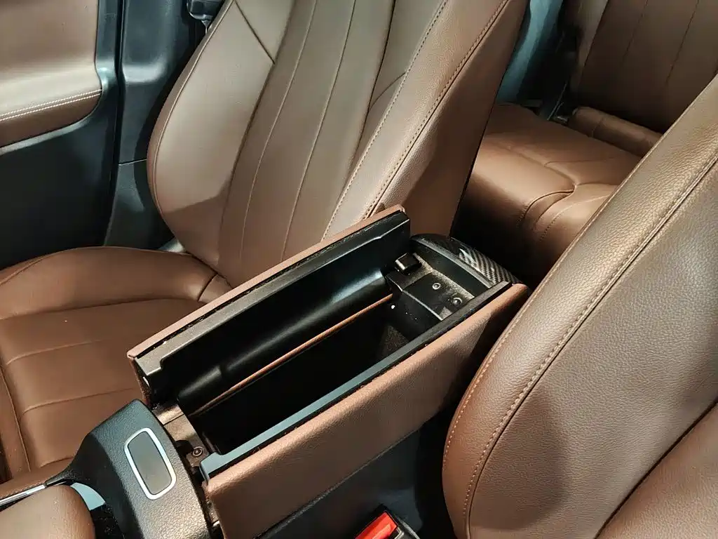 Mercedes-Benz GLB — миниатюра 15