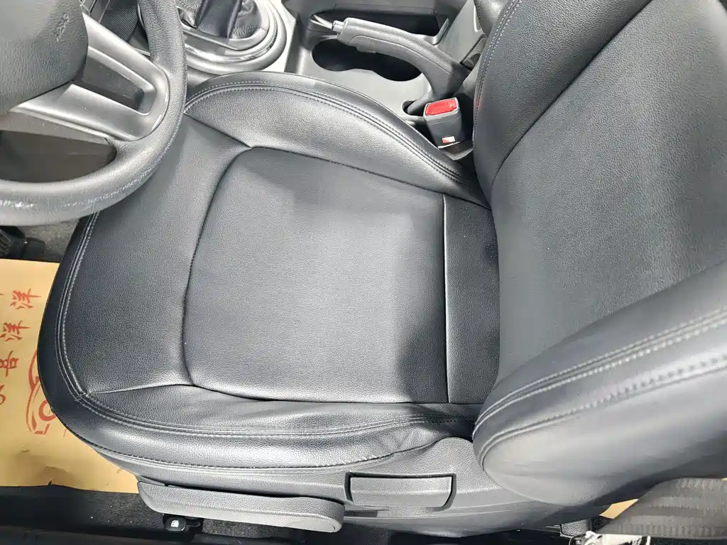 Kia Sportage — миниатюра 11
