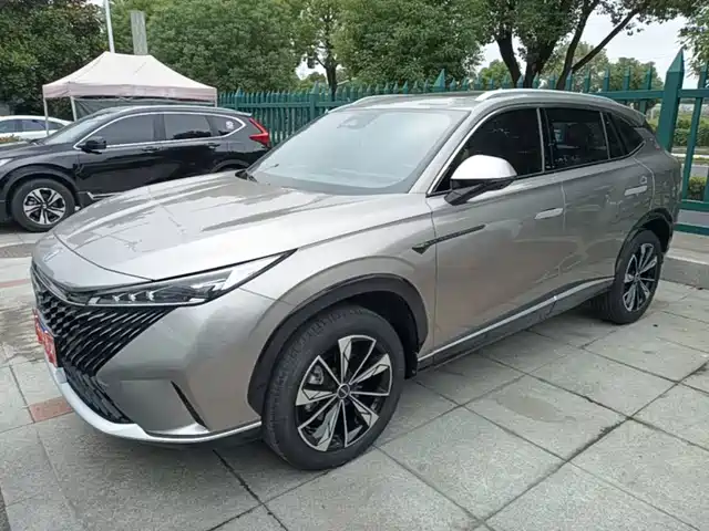 Roewe RX5