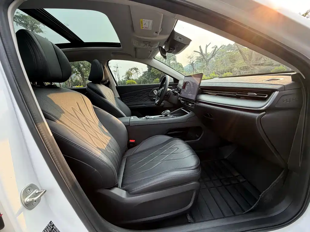 Chery Arrizo 8 PRO — миниатюра 14
