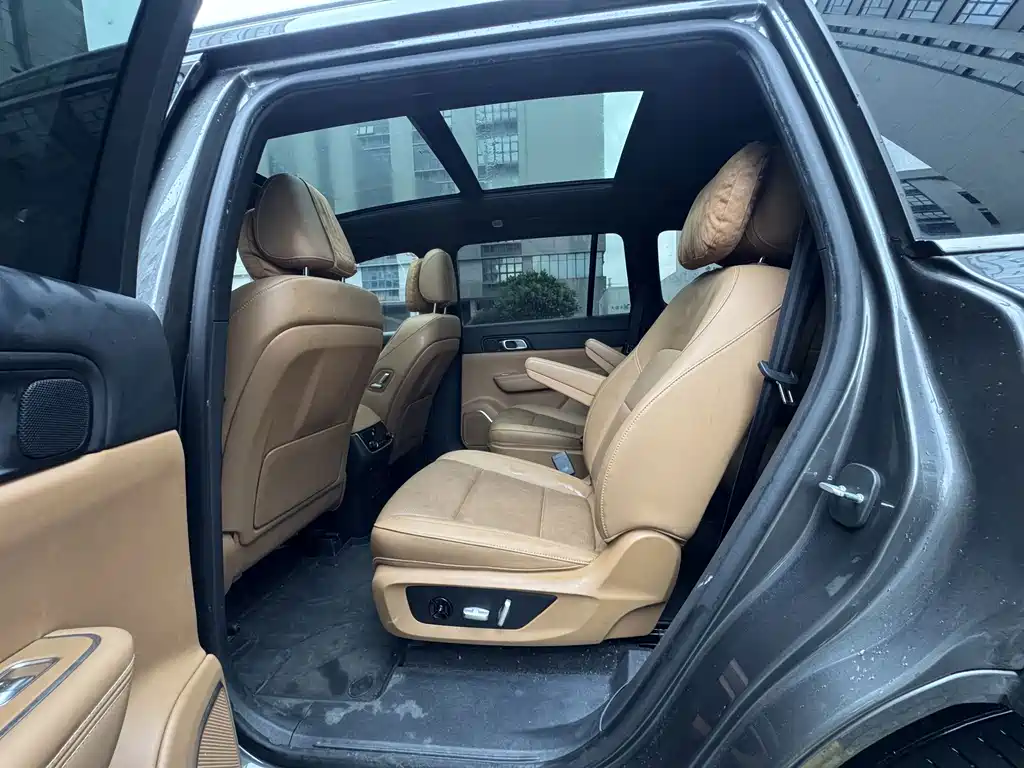 Li Auto Li ONE — миниатюра 6