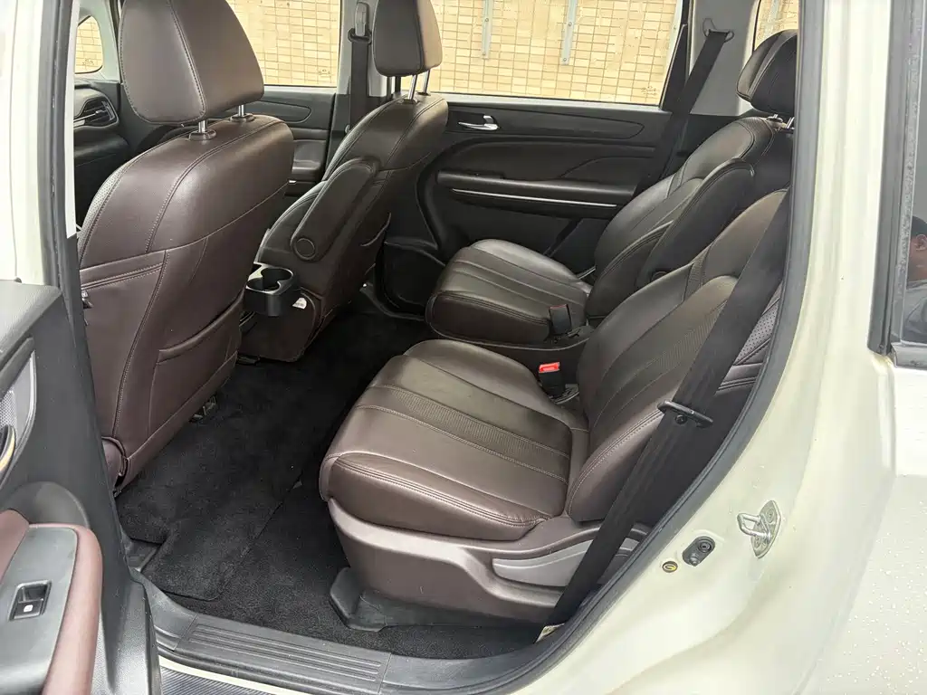GAC Motor Trumpchi M6 — миниатюра 6