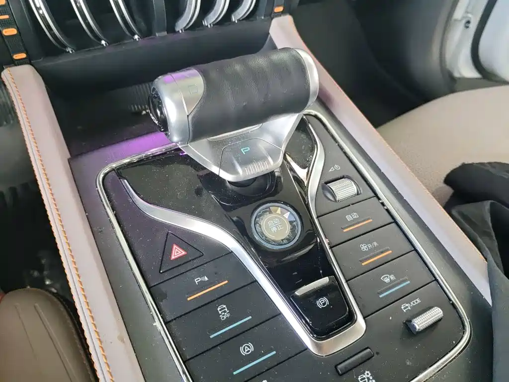 BYD Yuan Plus — миниатюра 15