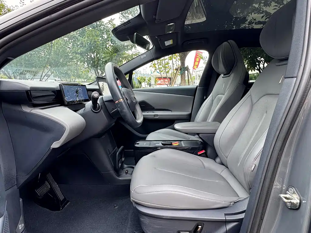 Lynk & Co Z20 — миниатюра 12