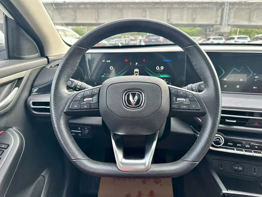 Changan Eado — миниатюра 9