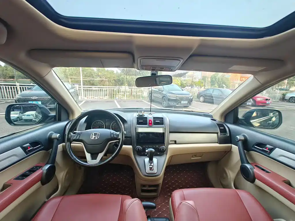 Honda CR-V — миниатюра 5