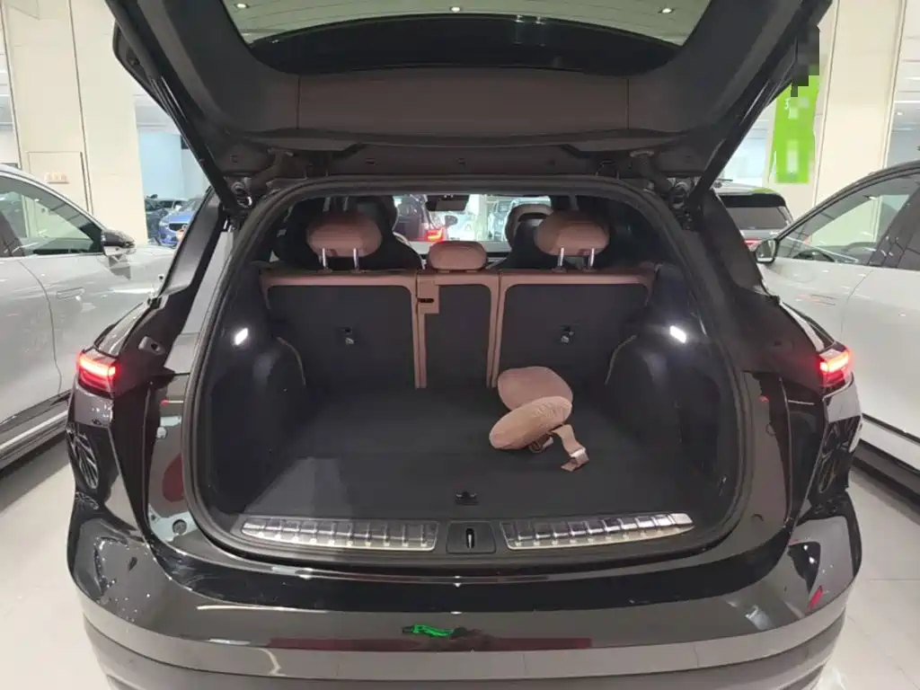 NIO ES6 — миниатюра 19