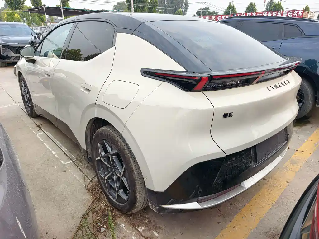 Lynk & Co Z20 — миниатюра 8