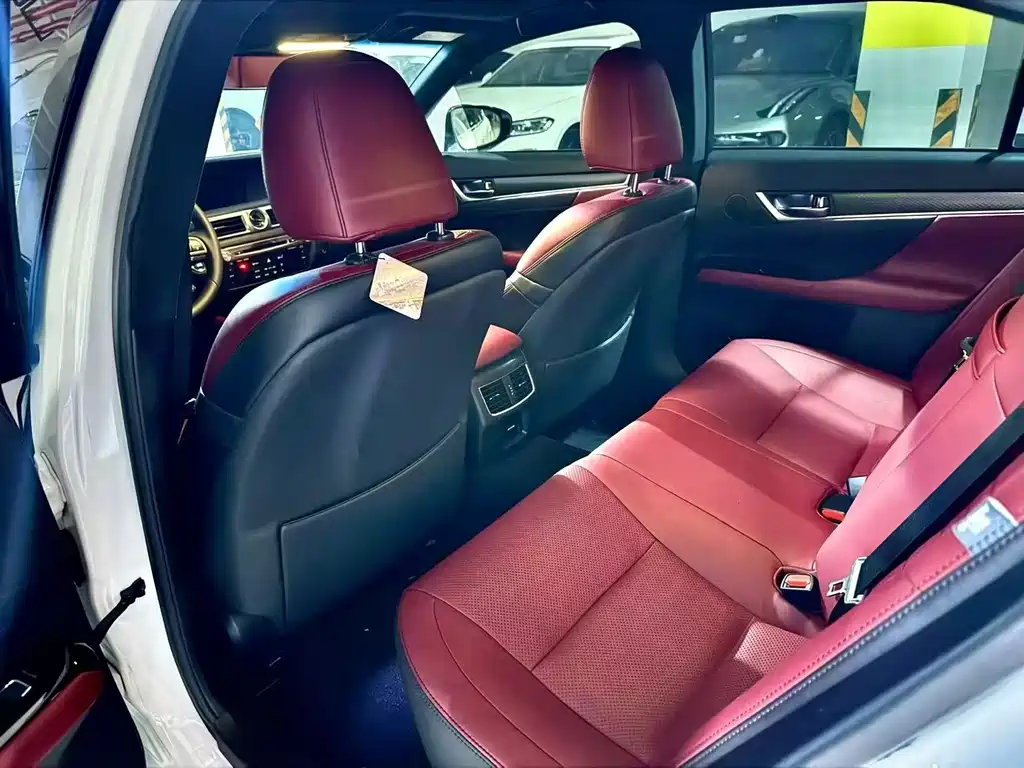 Lexus GS — миниатюра 4