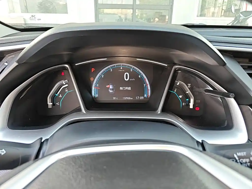 Honda Civic — миниатюра 12