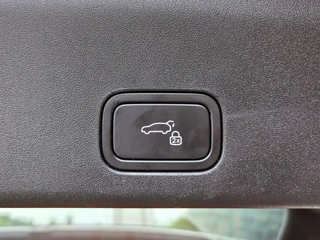 Li Auto Li i6 — миниатюра 19
