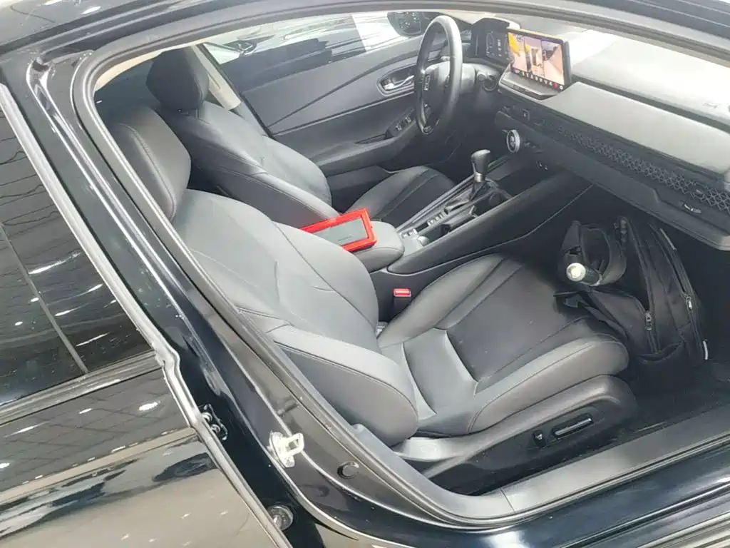 Honda Accord — миниатюра 25