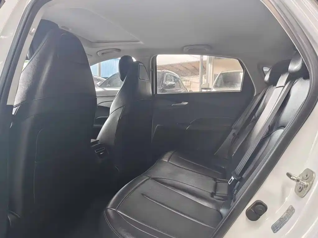 Changan Eado — миниатюра 6
