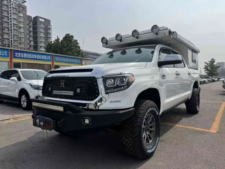 Toyota Tantu 2015