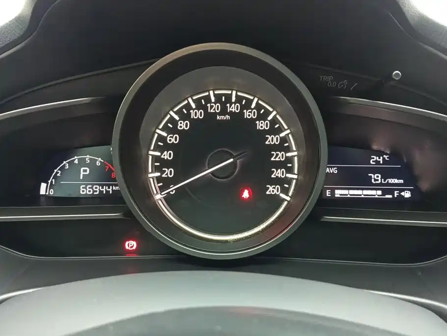 Mazda 3 Axela — миниатюра 14
