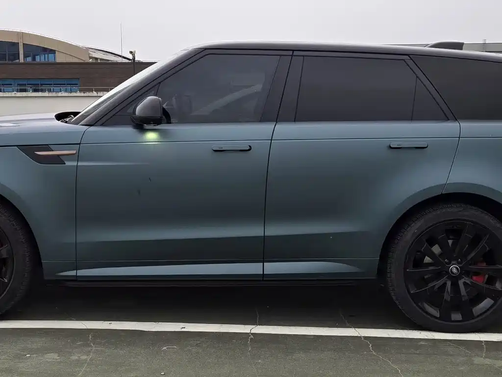 Land Rover Sport — миниатюра 3