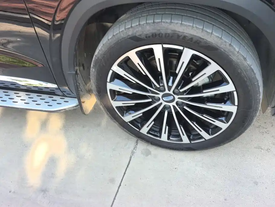 Geely Xingyue L — миниатюра 6