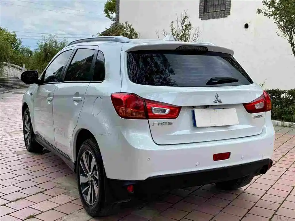 Mitsubishi ASX — миниатюра 7