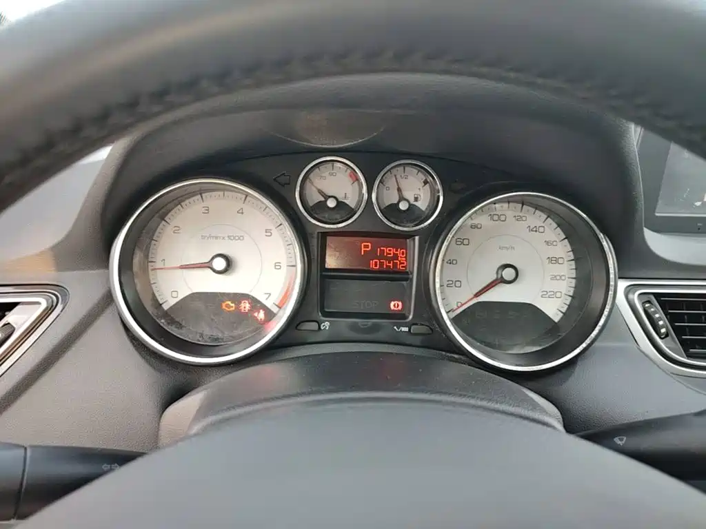 Peugeot 308 — миниатюра 12