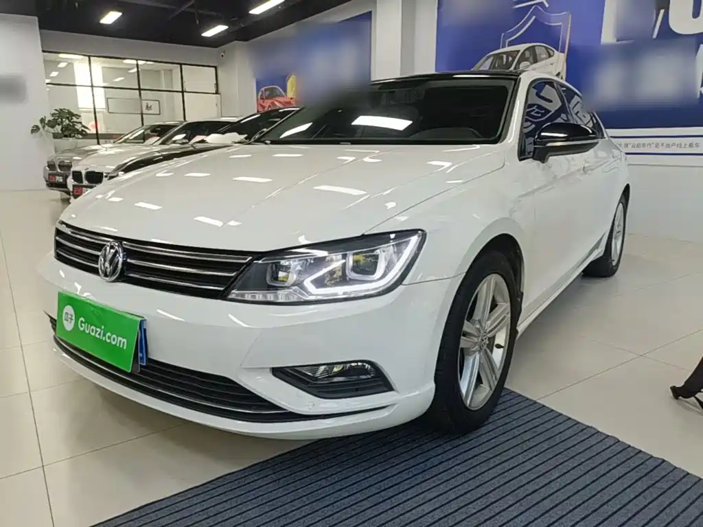 Volkswagen Lamando