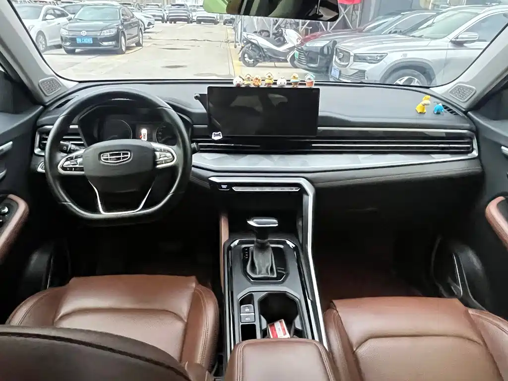 Geely Vision X6 — миниатюра 6