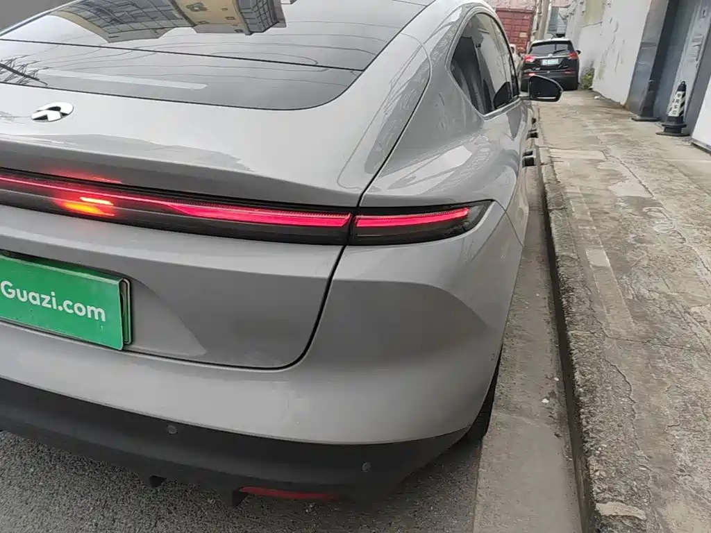 NIO ET5 — миниатюра 8