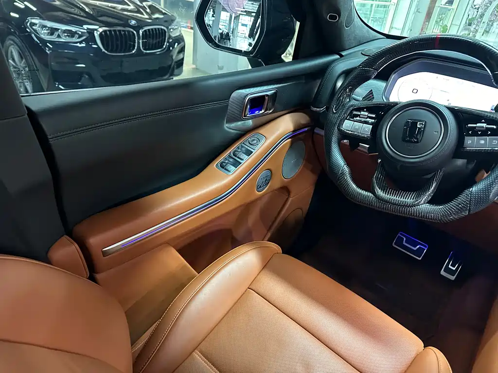 TANK TANK 700 NEW ENERGY