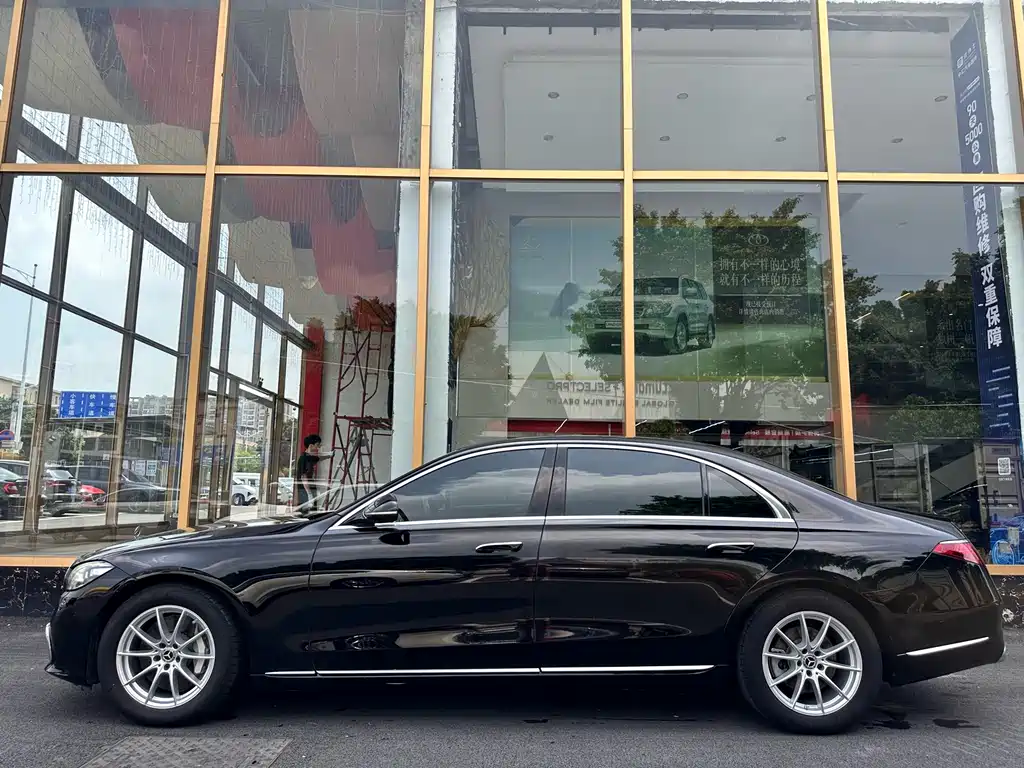 Mercedes-Benz S-Class — миниатюра 22