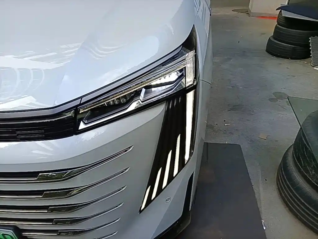 GAC Motor Trumpchi E9 — миниатюра 24