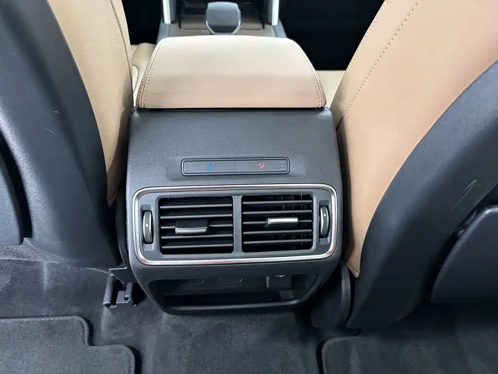 Land Rover Discovery Sport — миниатюра 20