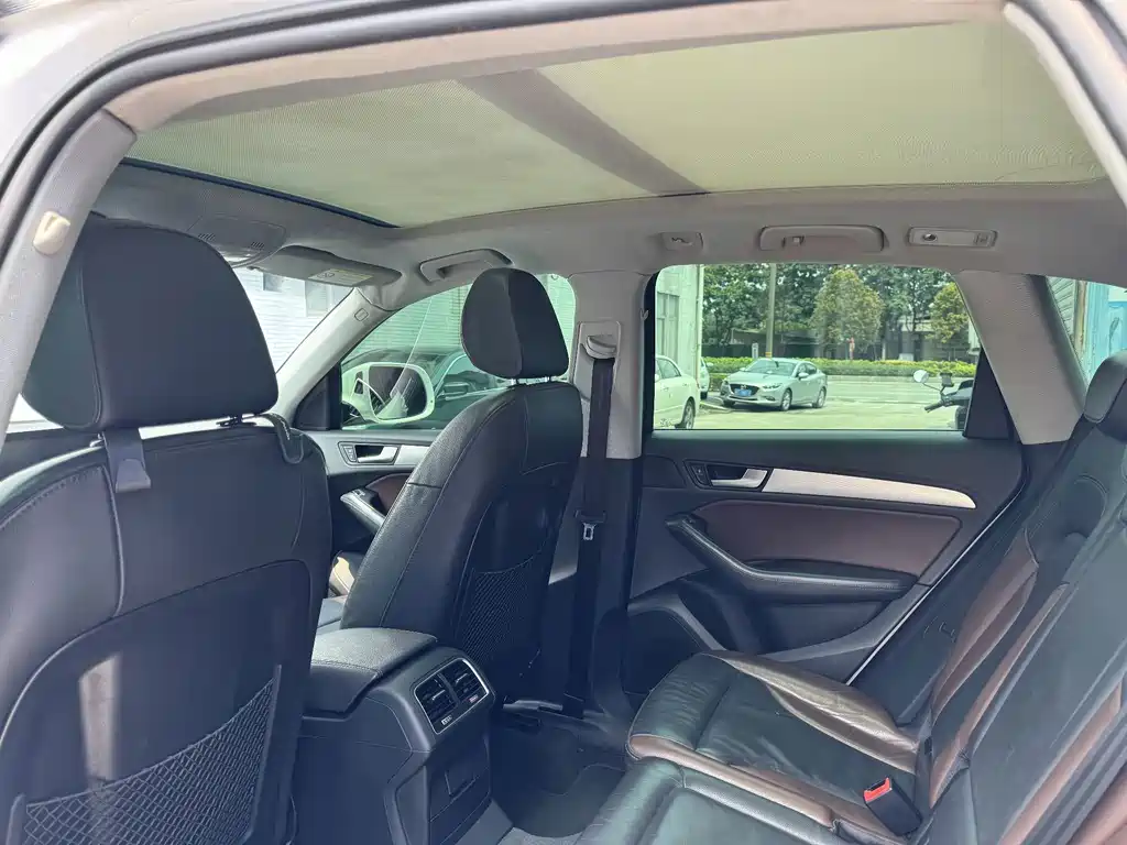 Audi Q5 Plus 40 TFSI Tech Type, фото 9