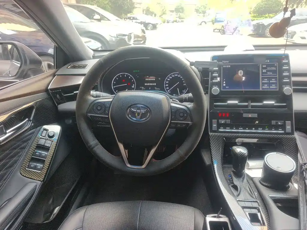 Toyota Avalon — миниатюра 7