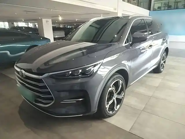 2021 BYD Tang
