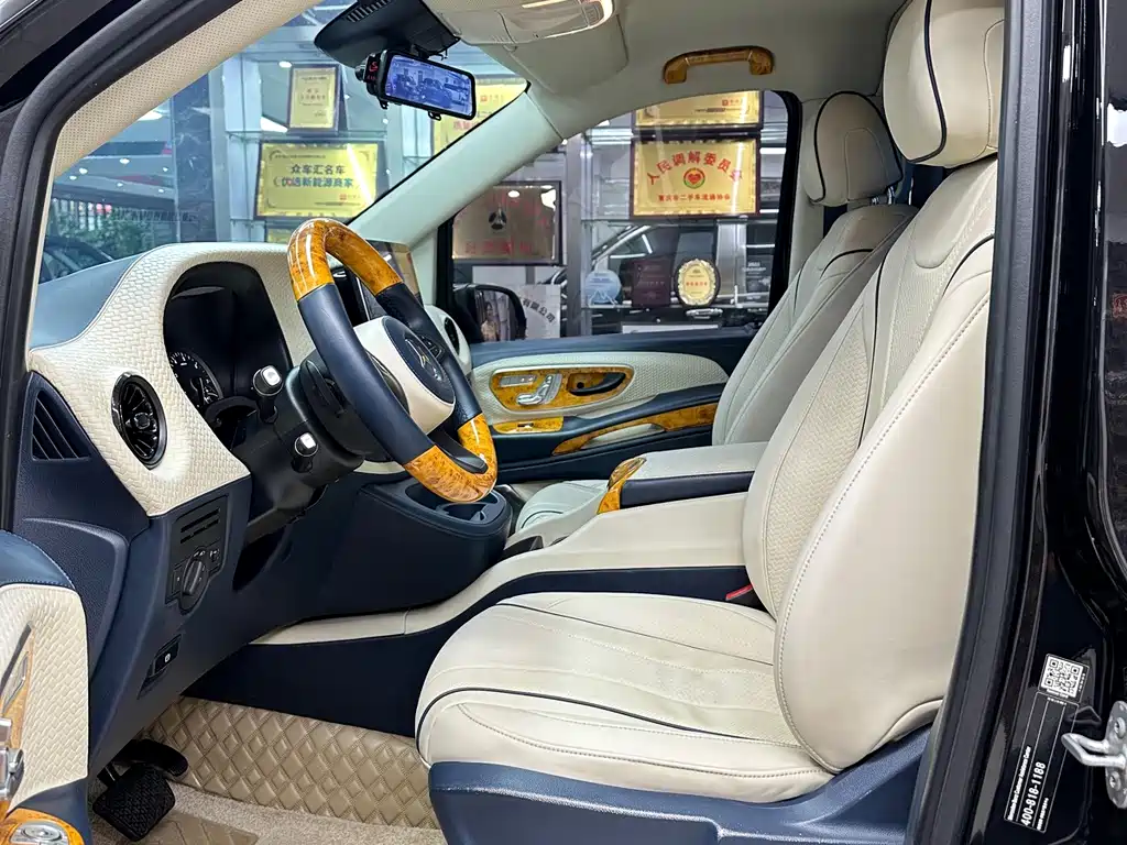Mercedes-Benz Vito — миниатюра 7