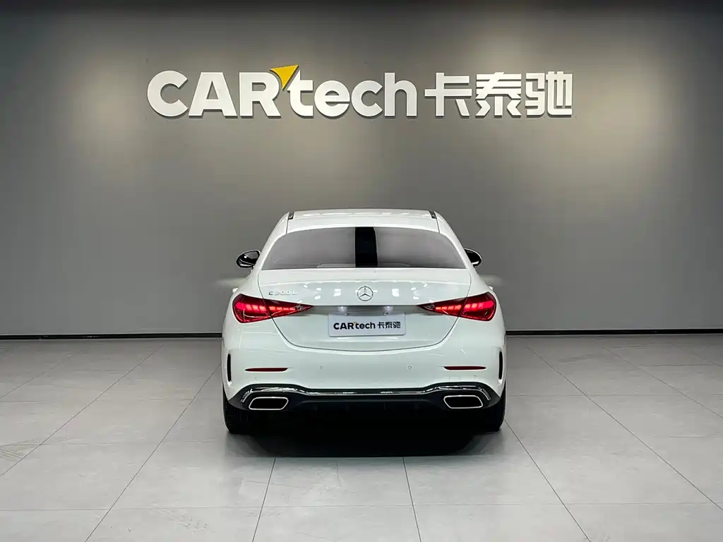 Mercedes-Benz C-Class — миниатюра 5