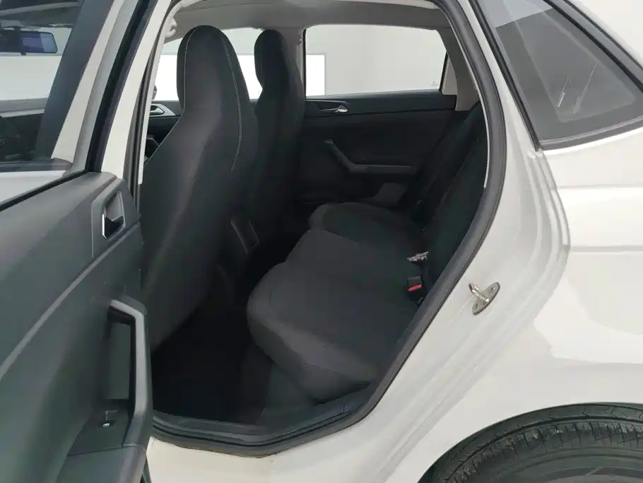 Volkswagen Polo — миниатюра 11