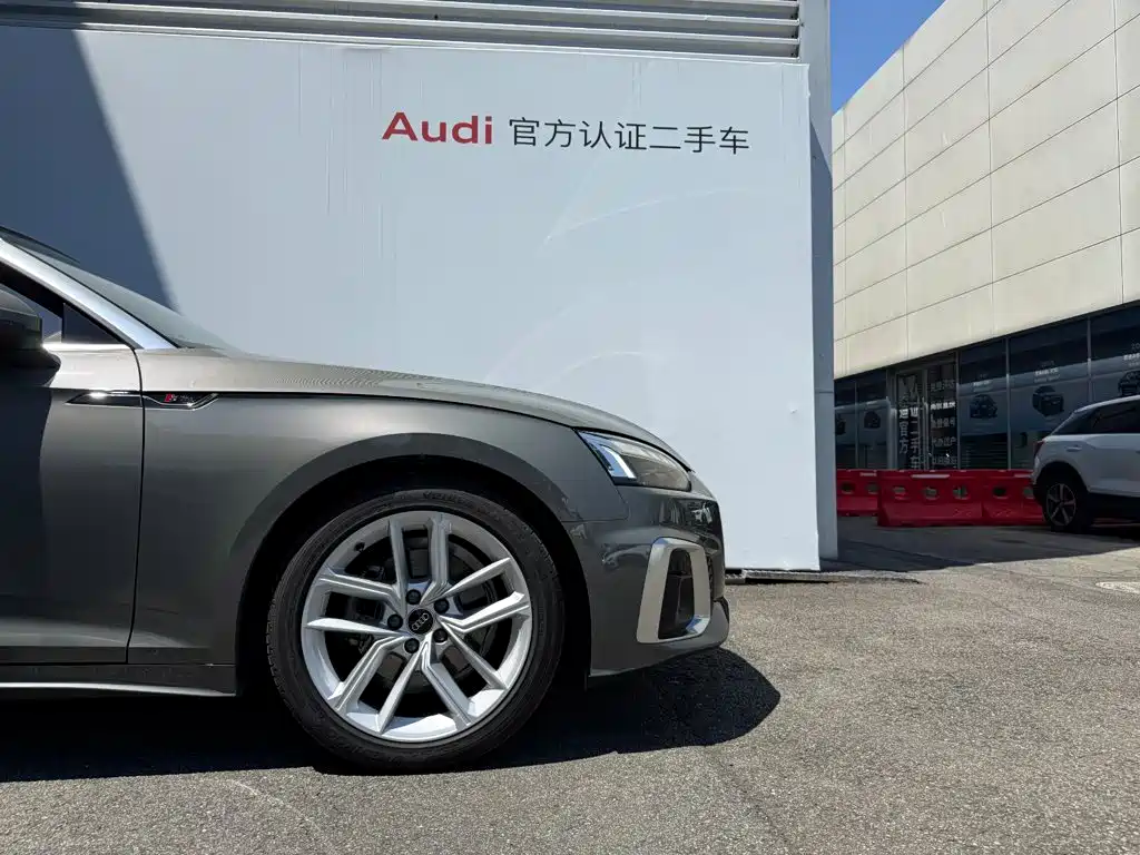Audi A5 (Import) — миниатюра 16