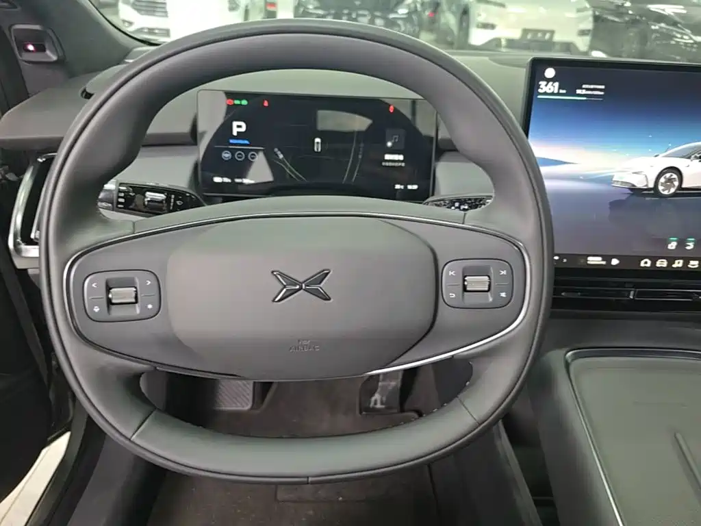 XPeng P7+ — миниатюра 11